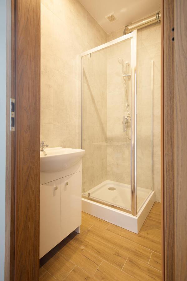Royal Aparthotel Piotrkowska 33 Lodz  Ngoại thất bức ảnh