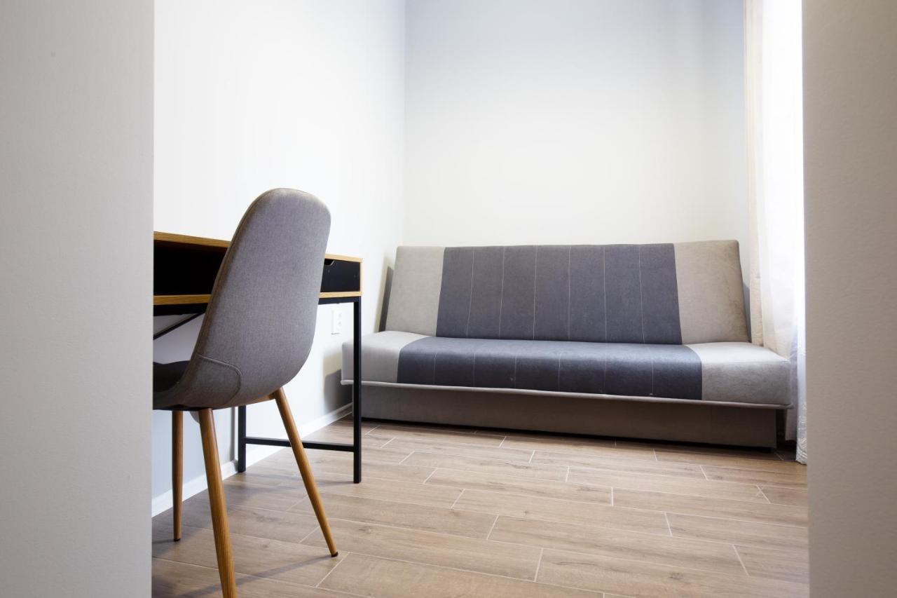 Royal Aparthotel Piotrkowska 33 Lodz  Ngoại thất bức ảnh